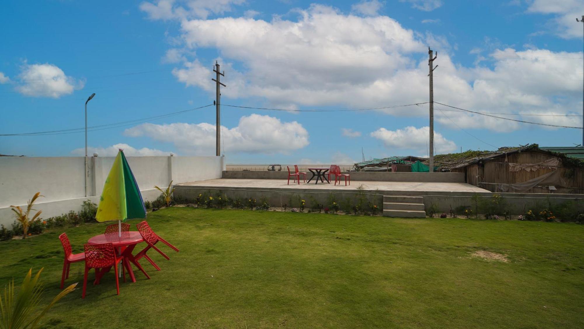 Sea Queen Beach Resort On Beach !! Couple Friendly Family Resort !! Mandarmani Exterior photo